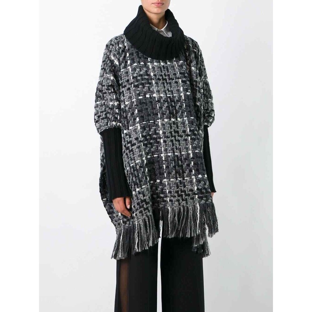 Dolce & Gabbana Bouclé Sweater Poncho, IT 38, US 2, fits large, NWT